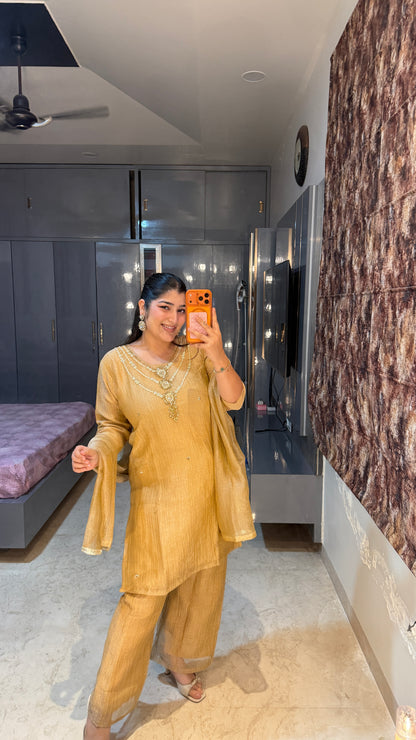 Reshmani kurta set