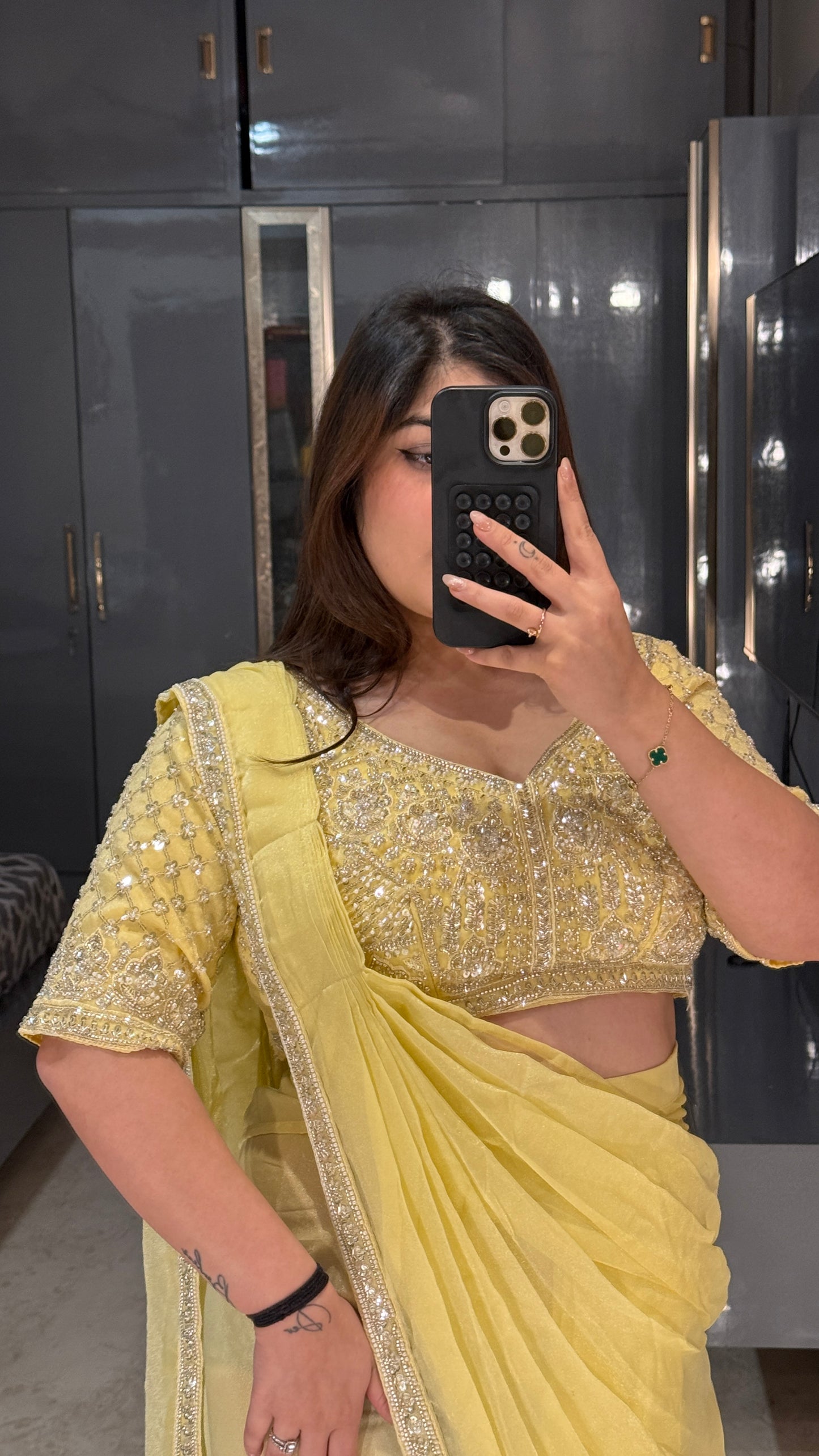 Shreya saree