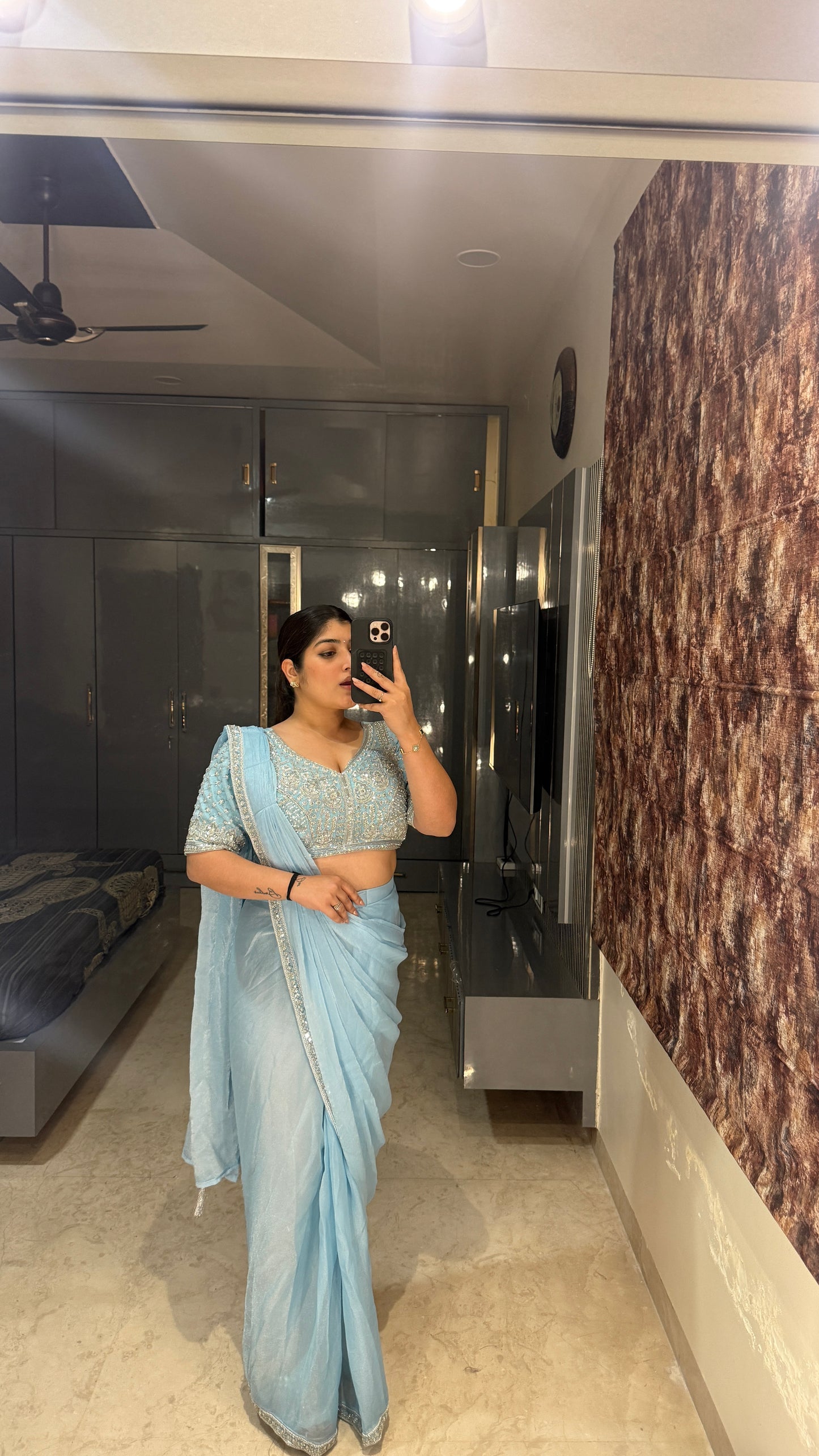 Shreya saree