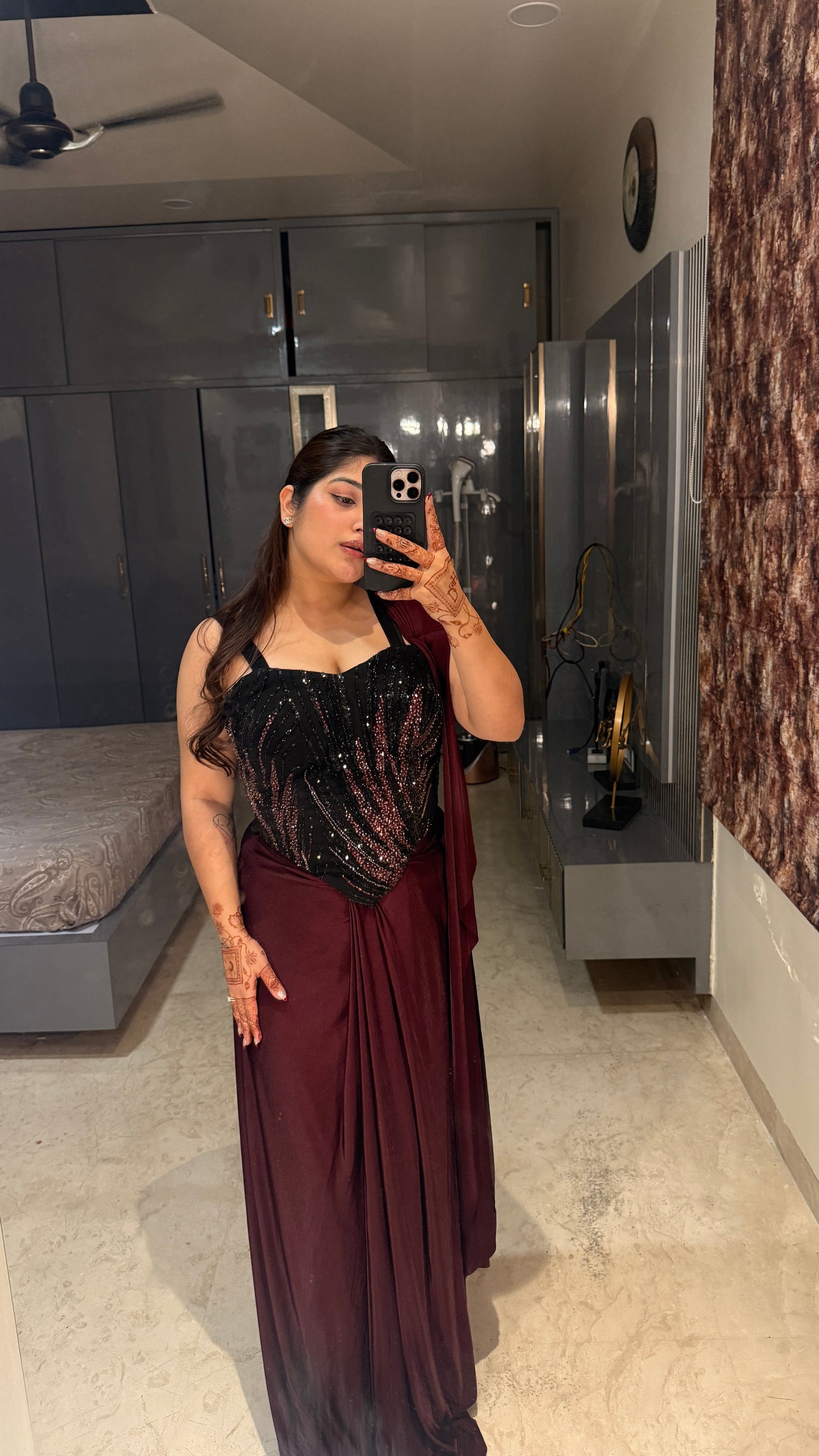 Rhea saree