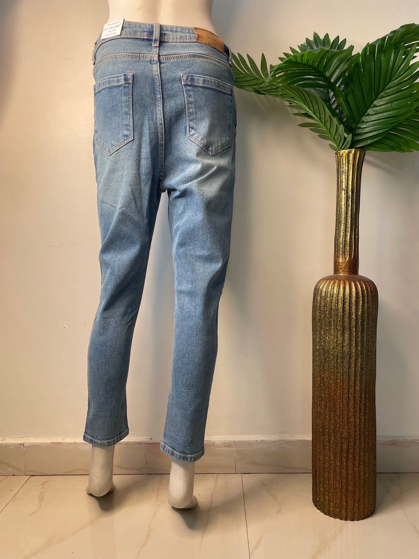 Skinny fit blue jeans(ankle length)