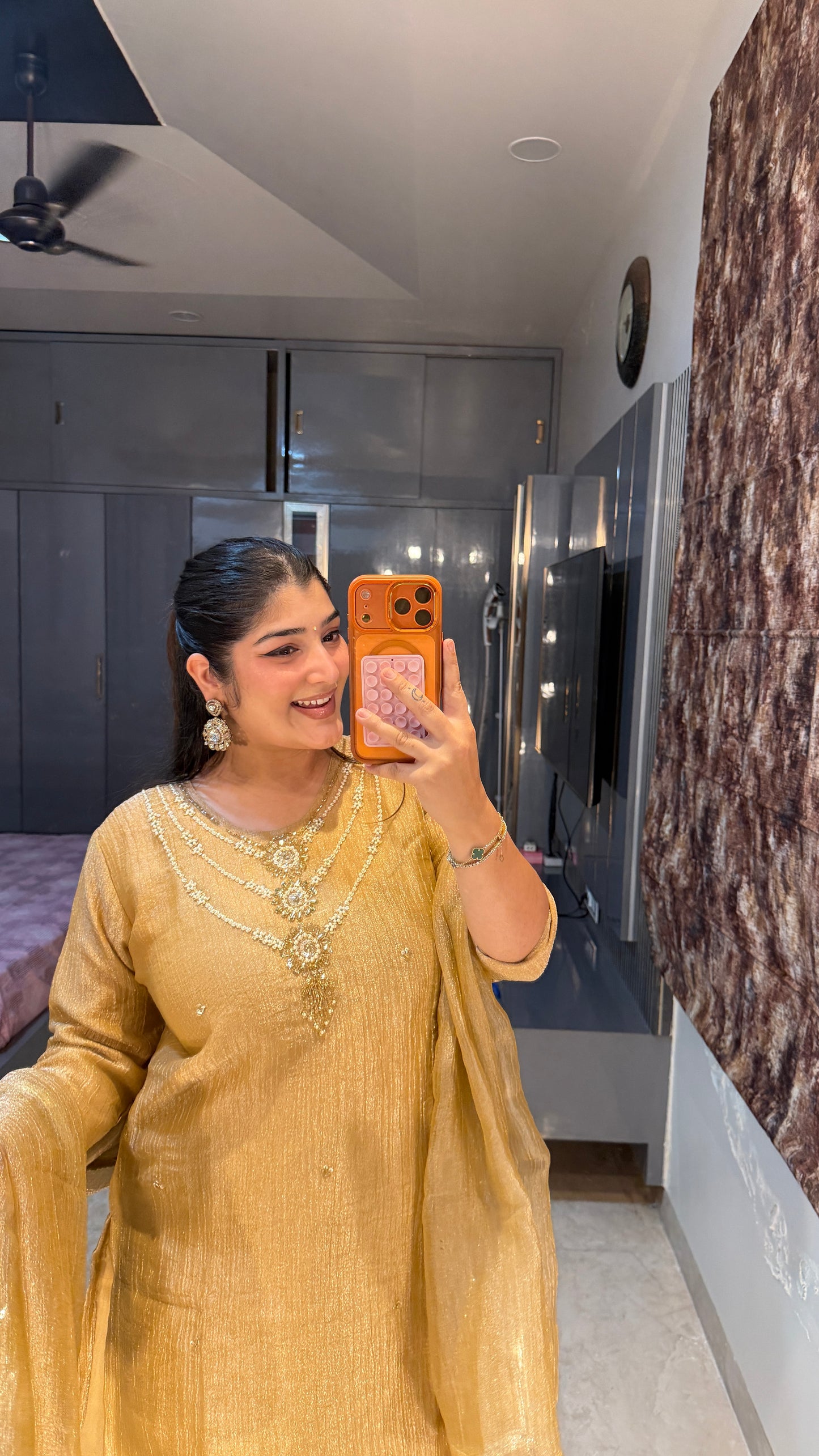 Reshmani kurta set