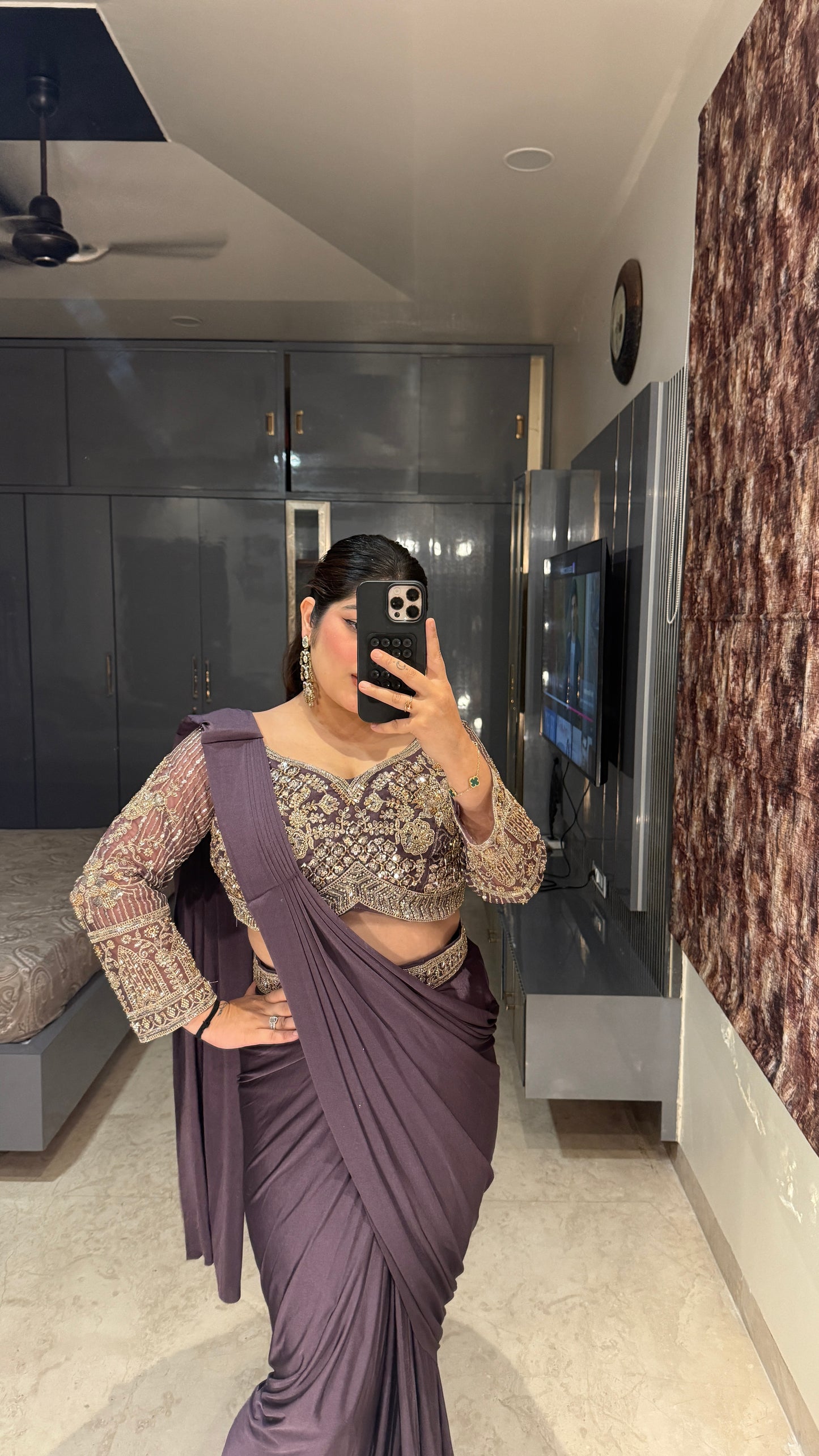 Sunehri saree