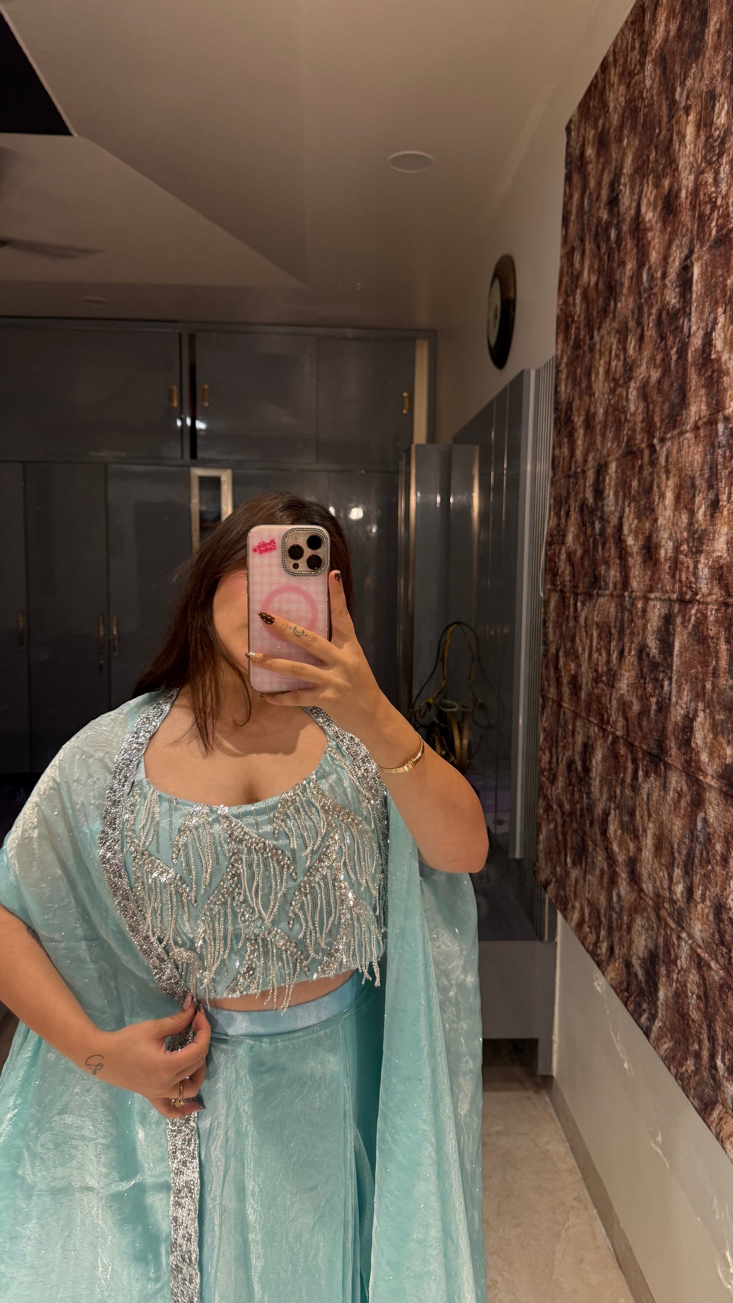 Blings blue