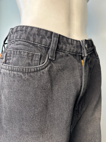 Charcoal mom fit femina denims