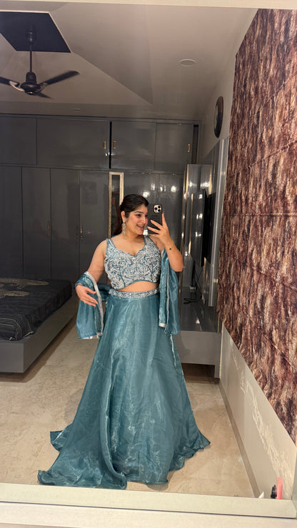 Kashmira lehenga