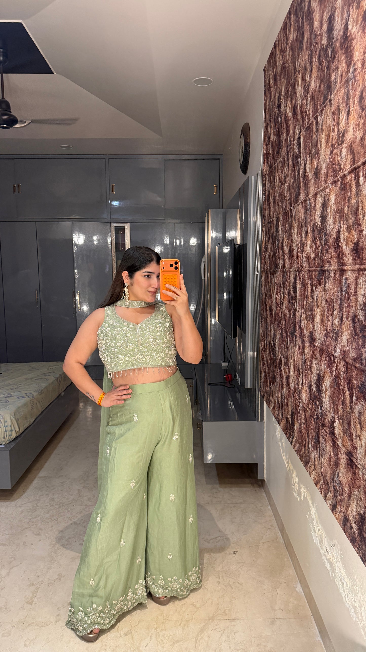 Resham plazo