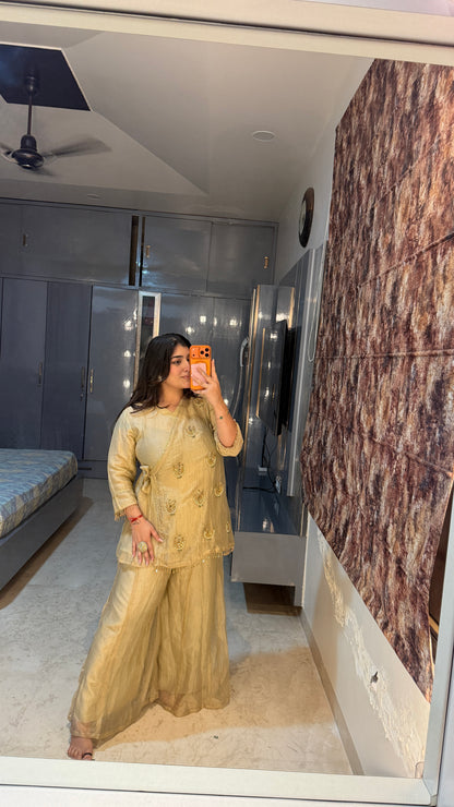 Roop Sona set