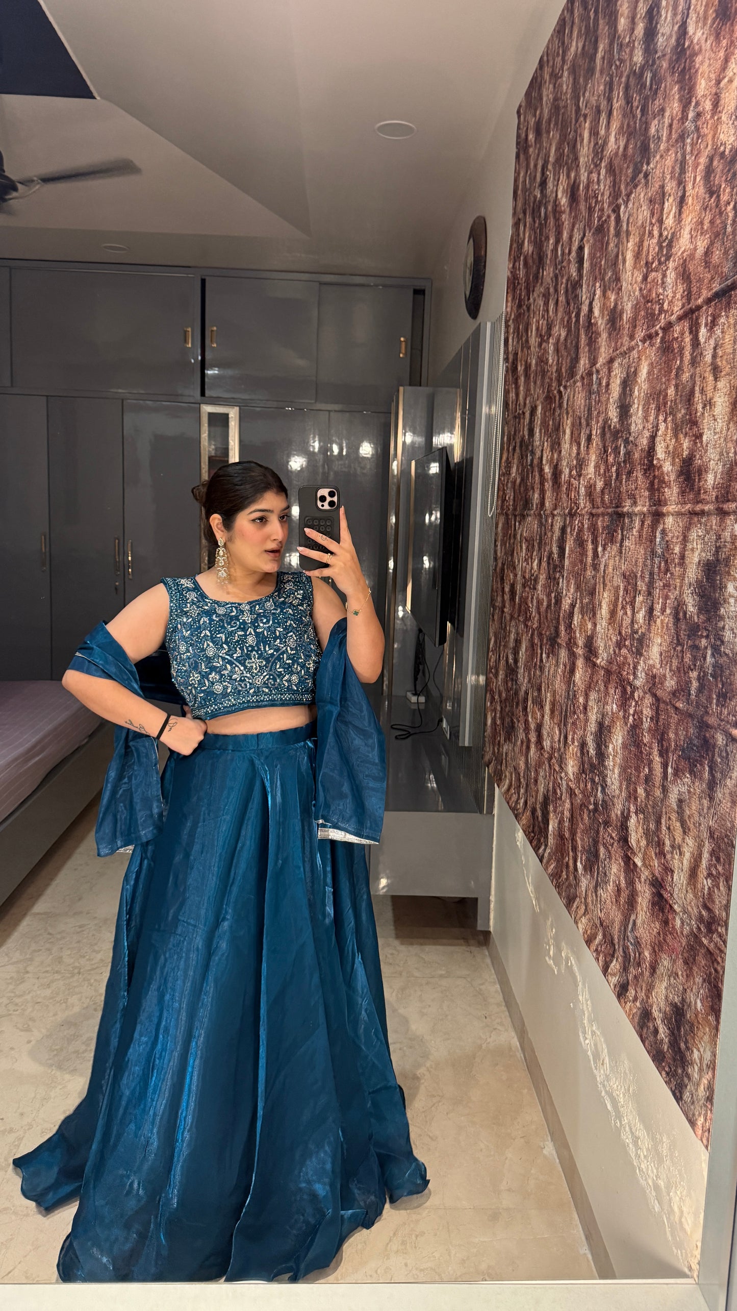 Tazdaar lehenga