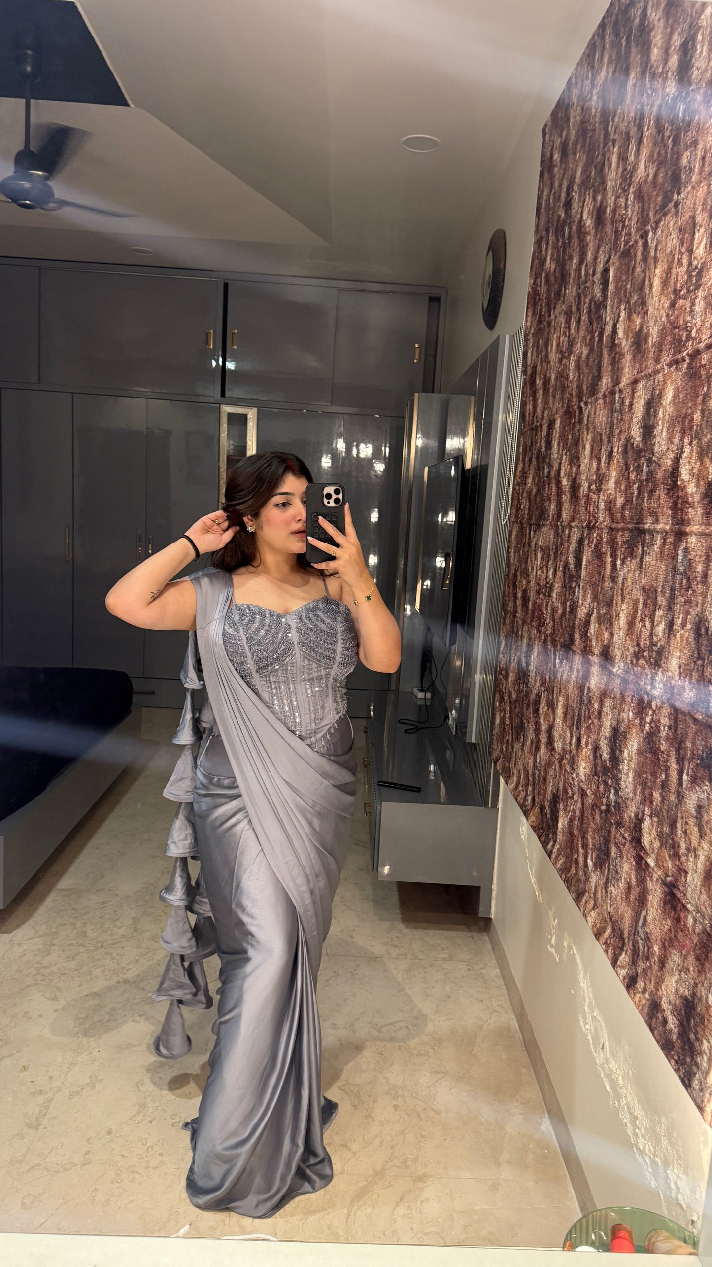 Premium corset saree ( dark grey)