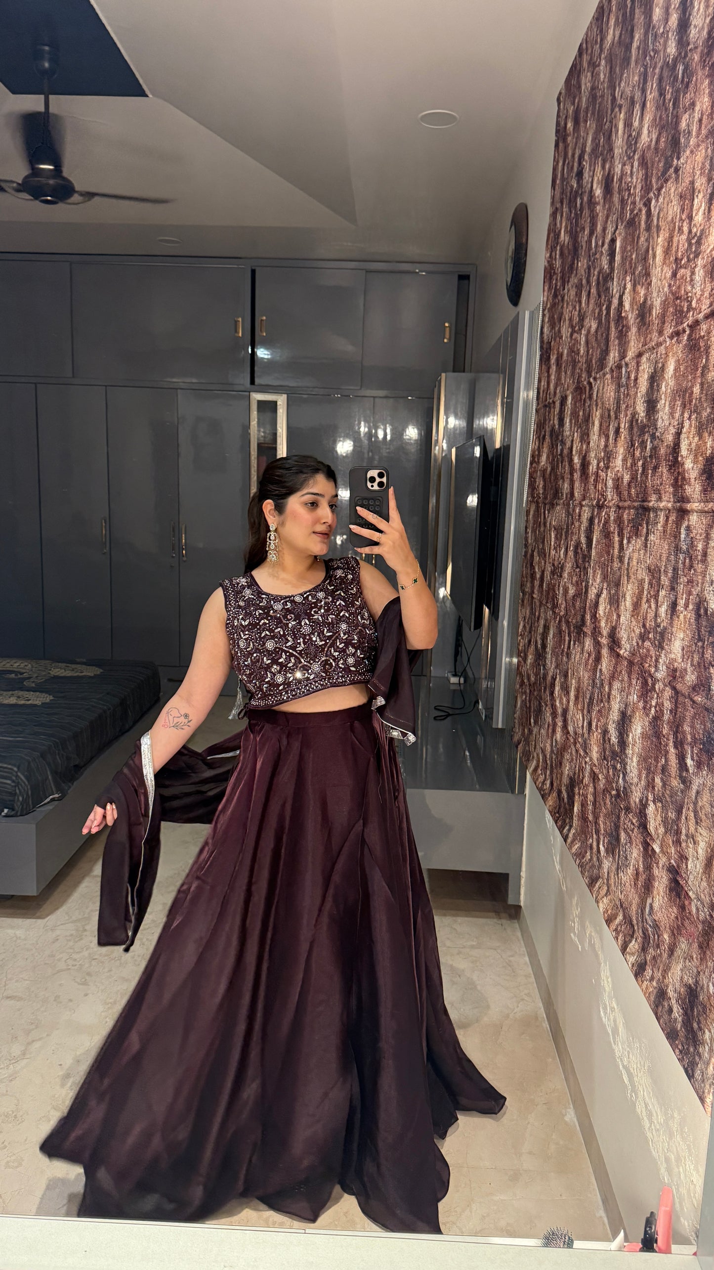 Tazdaar lehenga