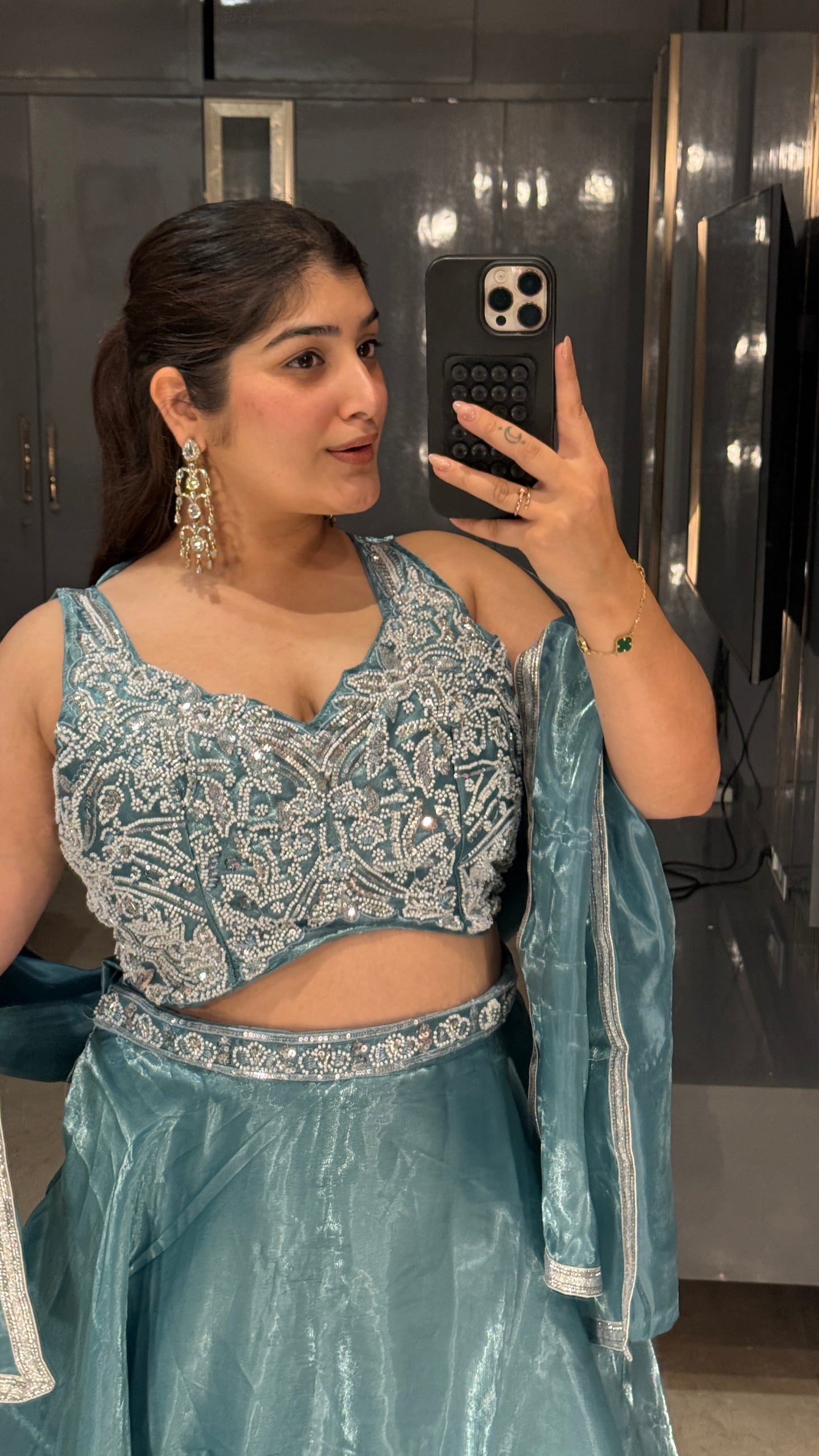 Kashmira lehenga