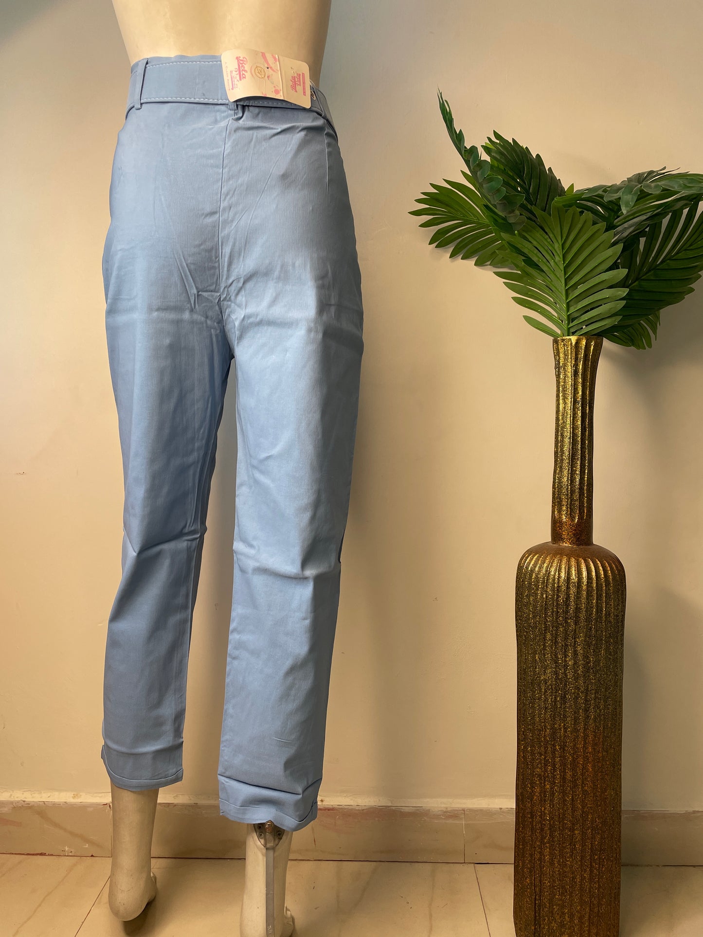 Ankle length pant with belt(skin fit)