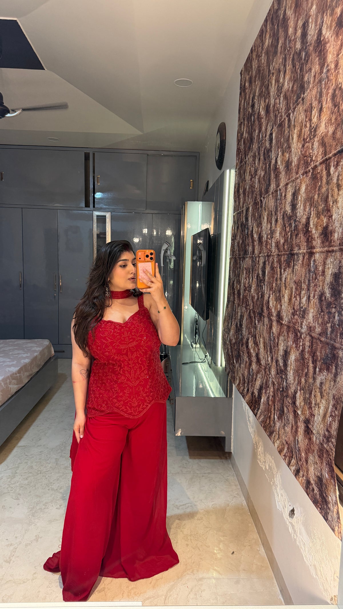 Laal pari