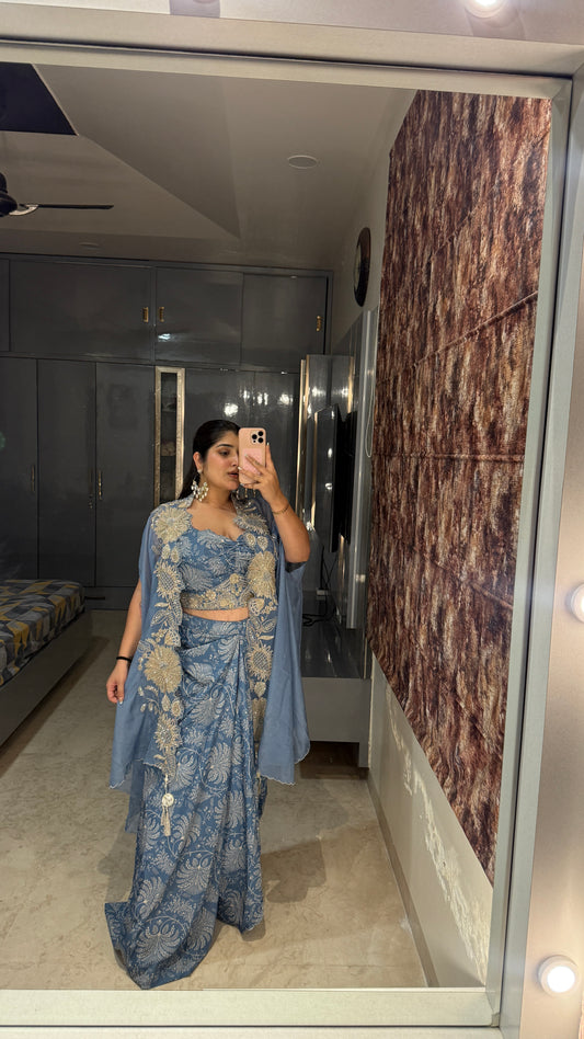 Printed shrug set