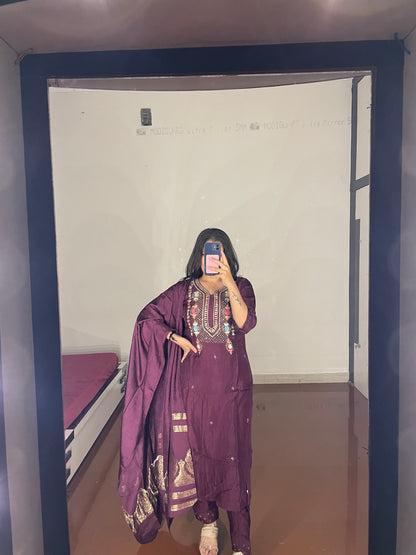 Suit set