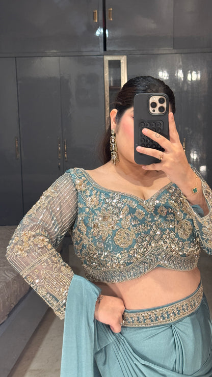 Sunehri saree