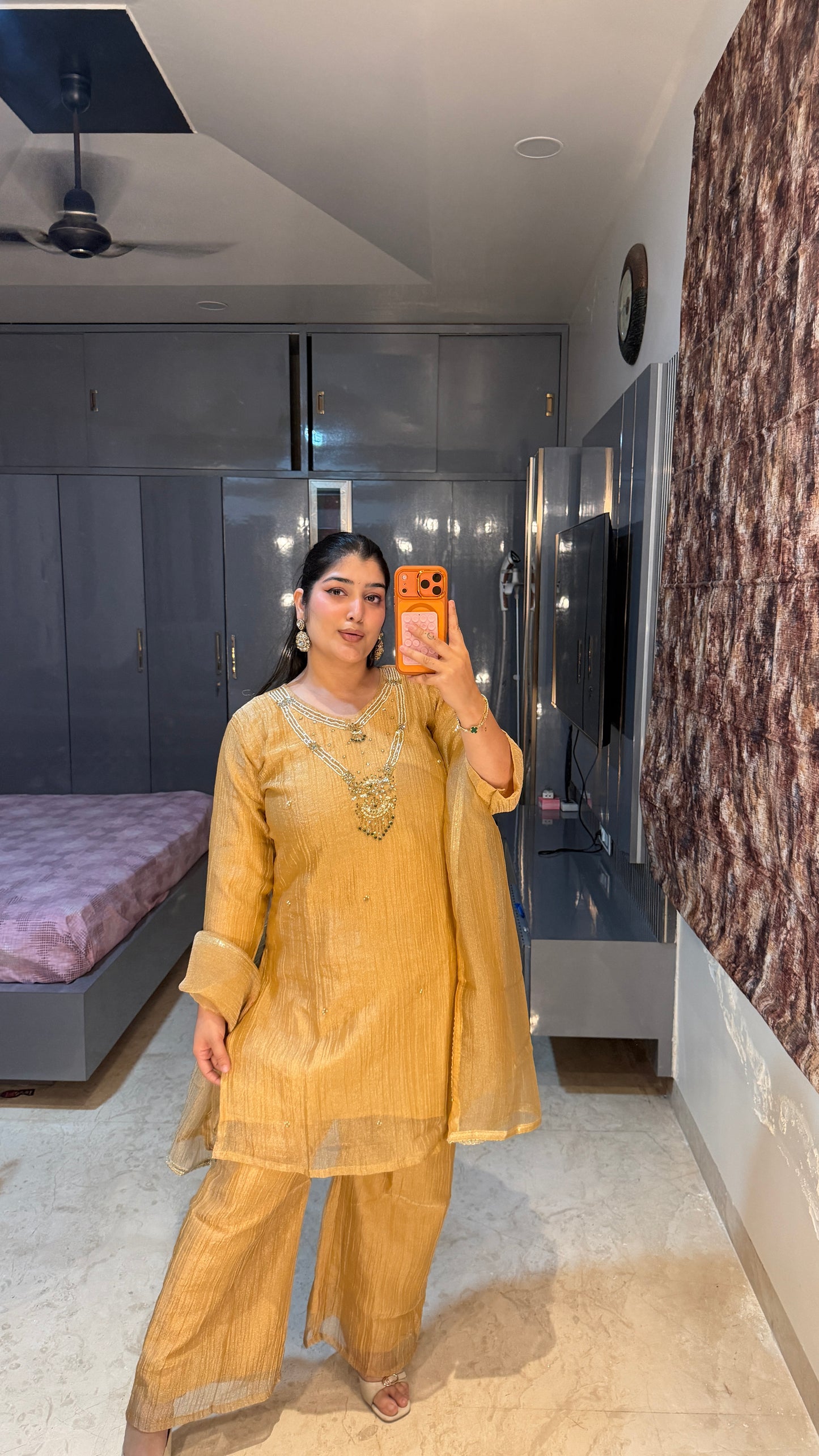 Faiza set