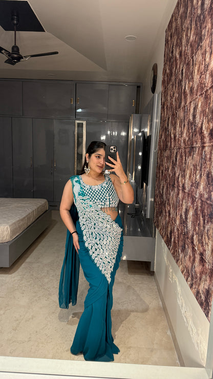 Heavy pallu saree(rama green)