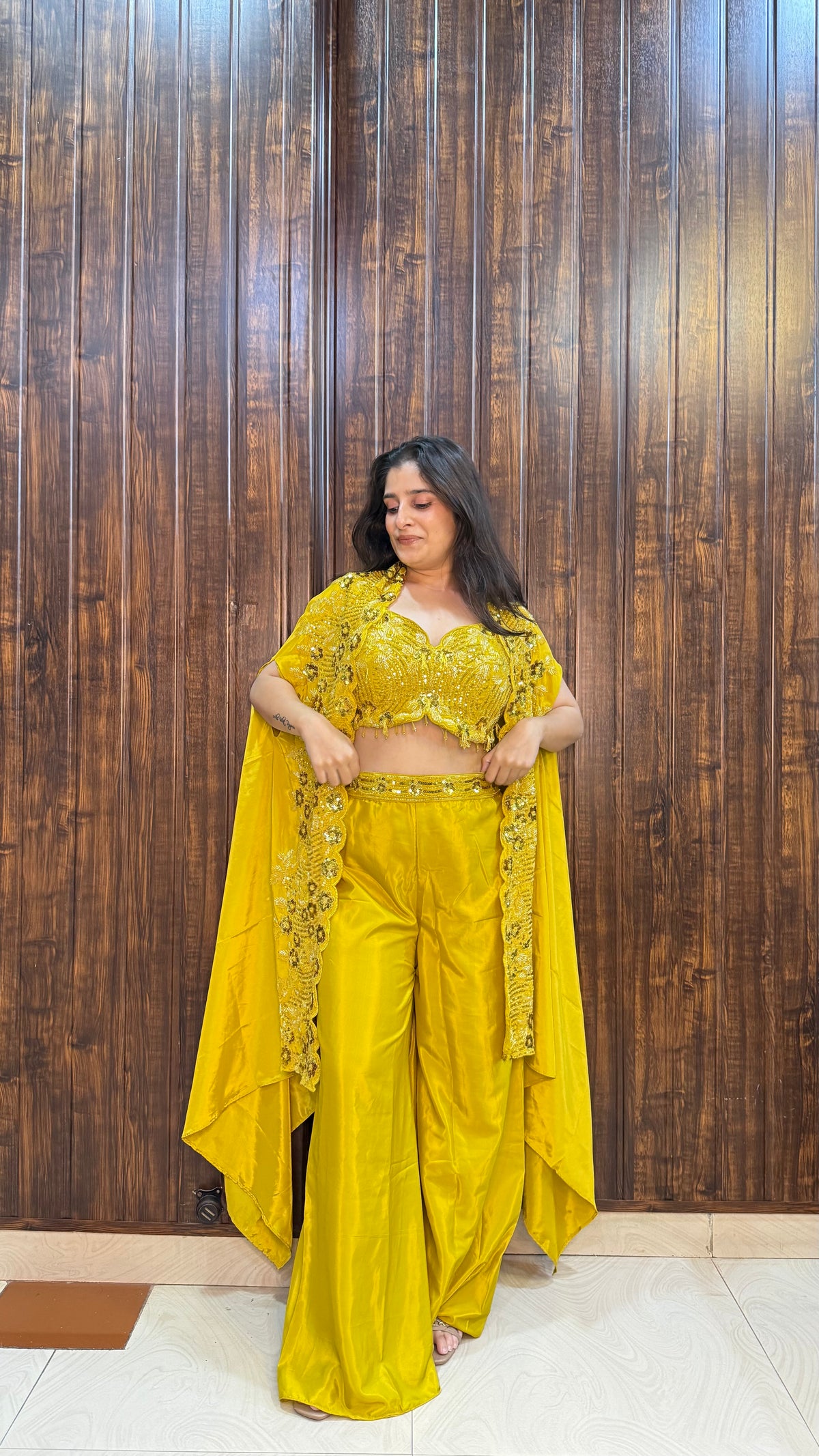Maya Shrug set