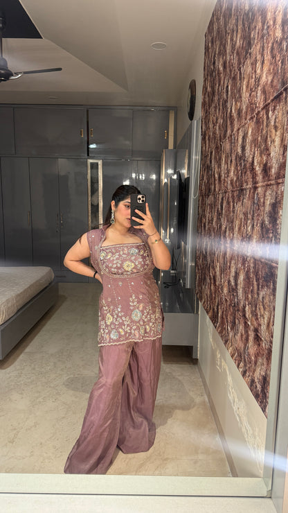 Soni outfit