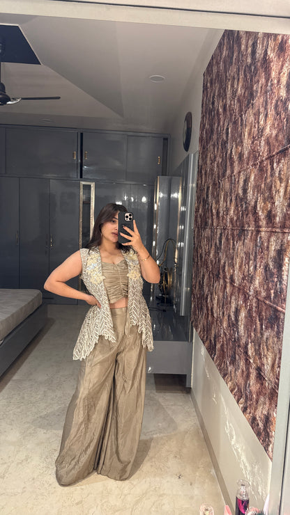Farah set