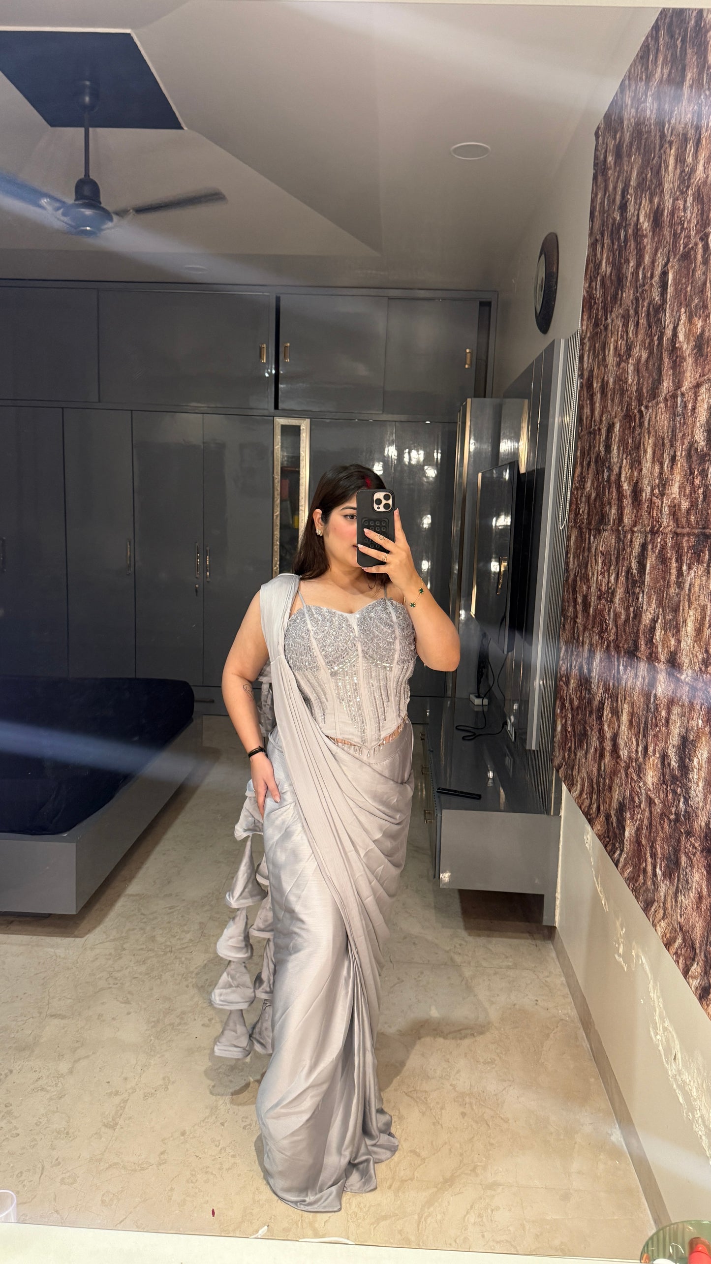 Premium corset saree silver