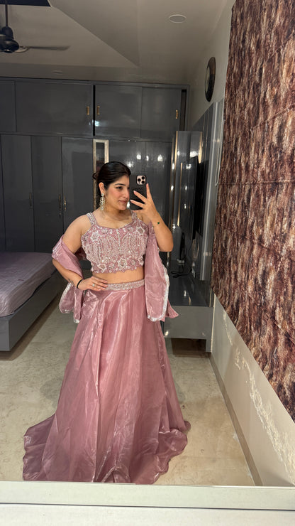 Kashmira lehenga
