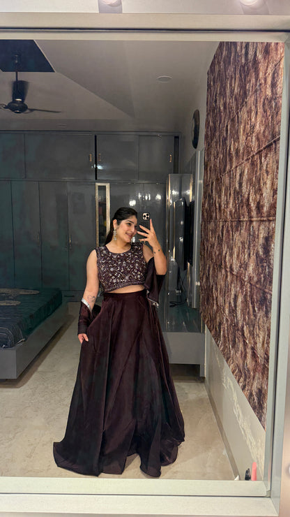 Tazdaar lehenga