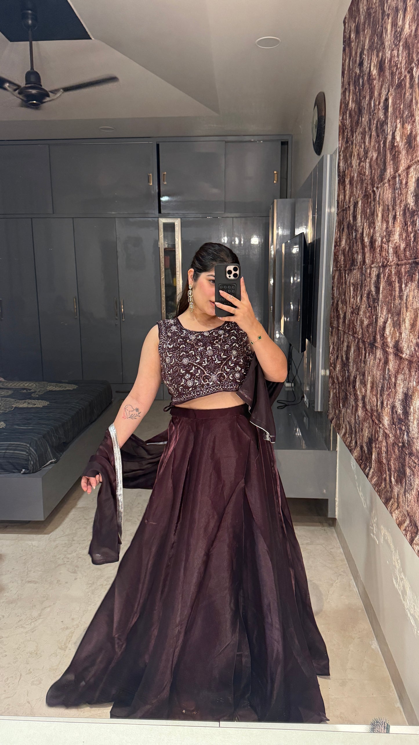 Tazdaar lehenga