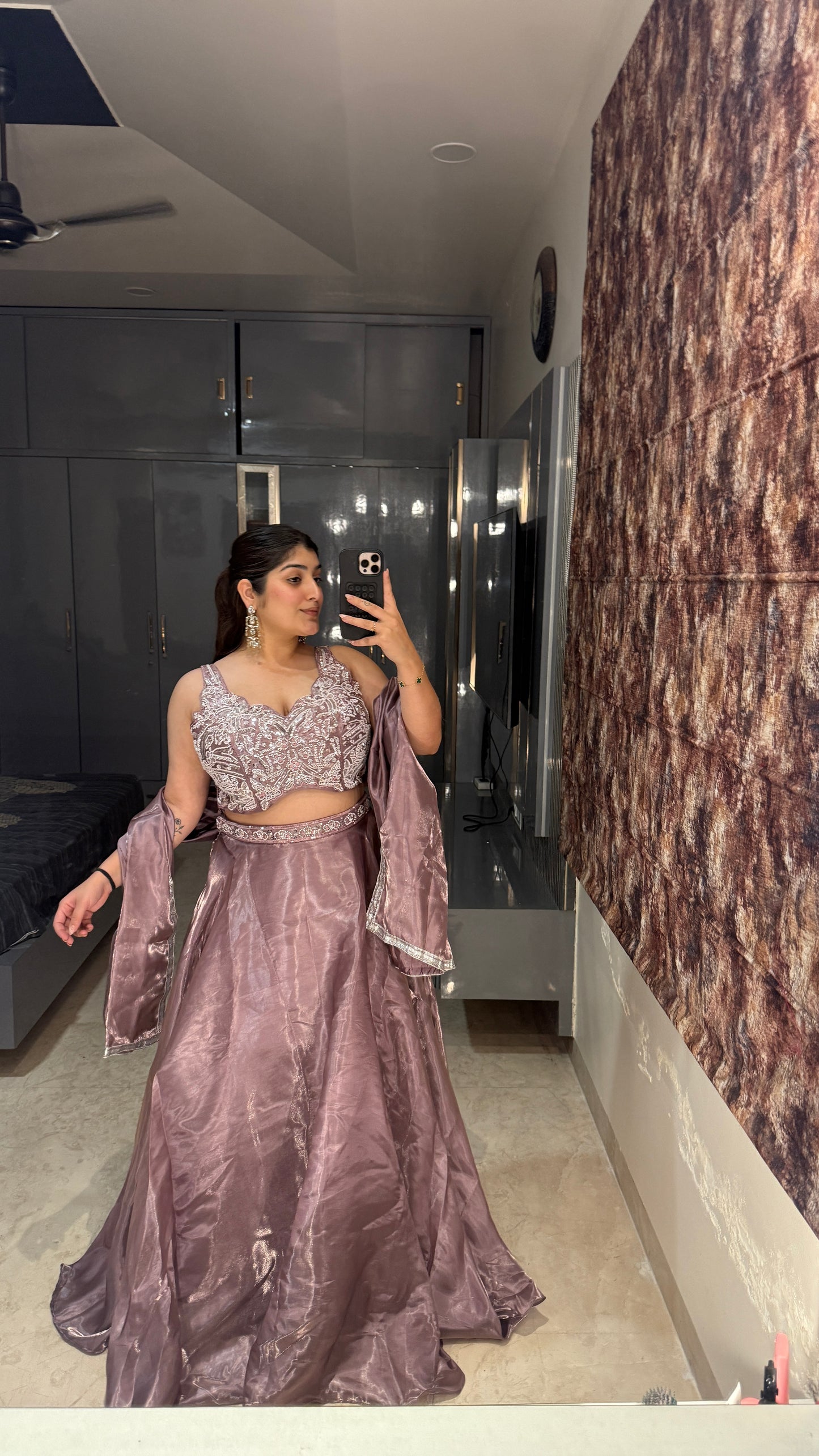 Kashmira lehenga