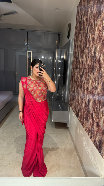 Gulaabi saree