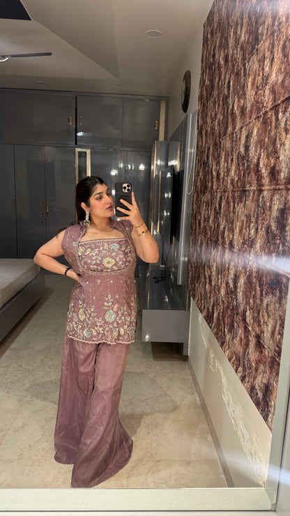 Soni outfit