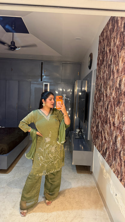 Zari kurta set
