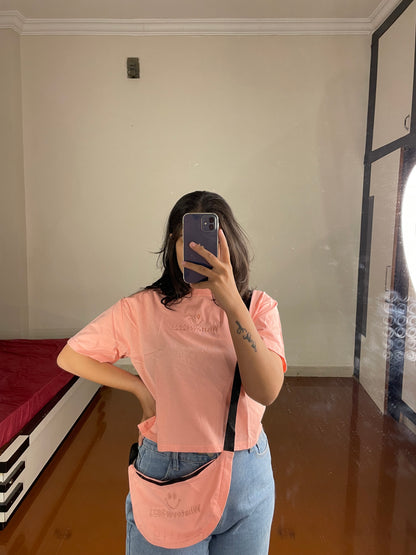 Crop tee with bag