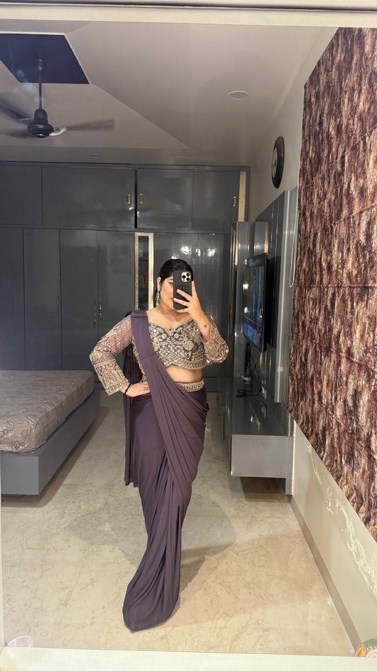 Sunehri saree