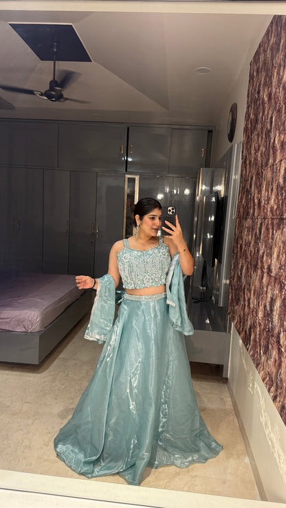 Kashmira lehenga