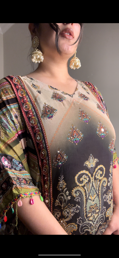Fully printed kaftan set