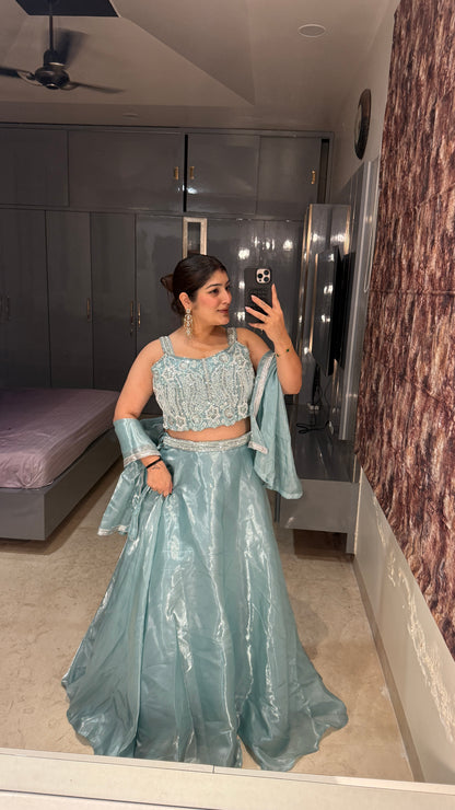 Kashmira lehenga