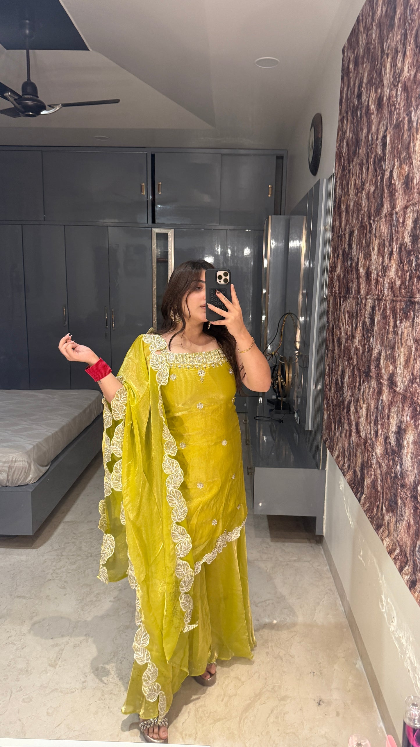 Zimi plazo set(haldi yellow)