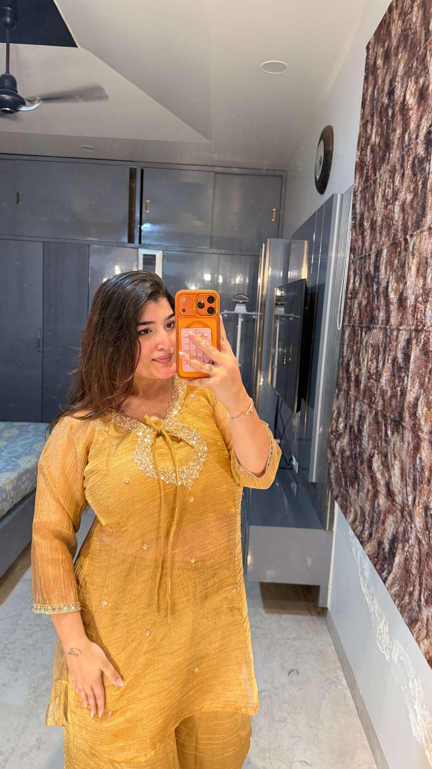 Zari circle neck set