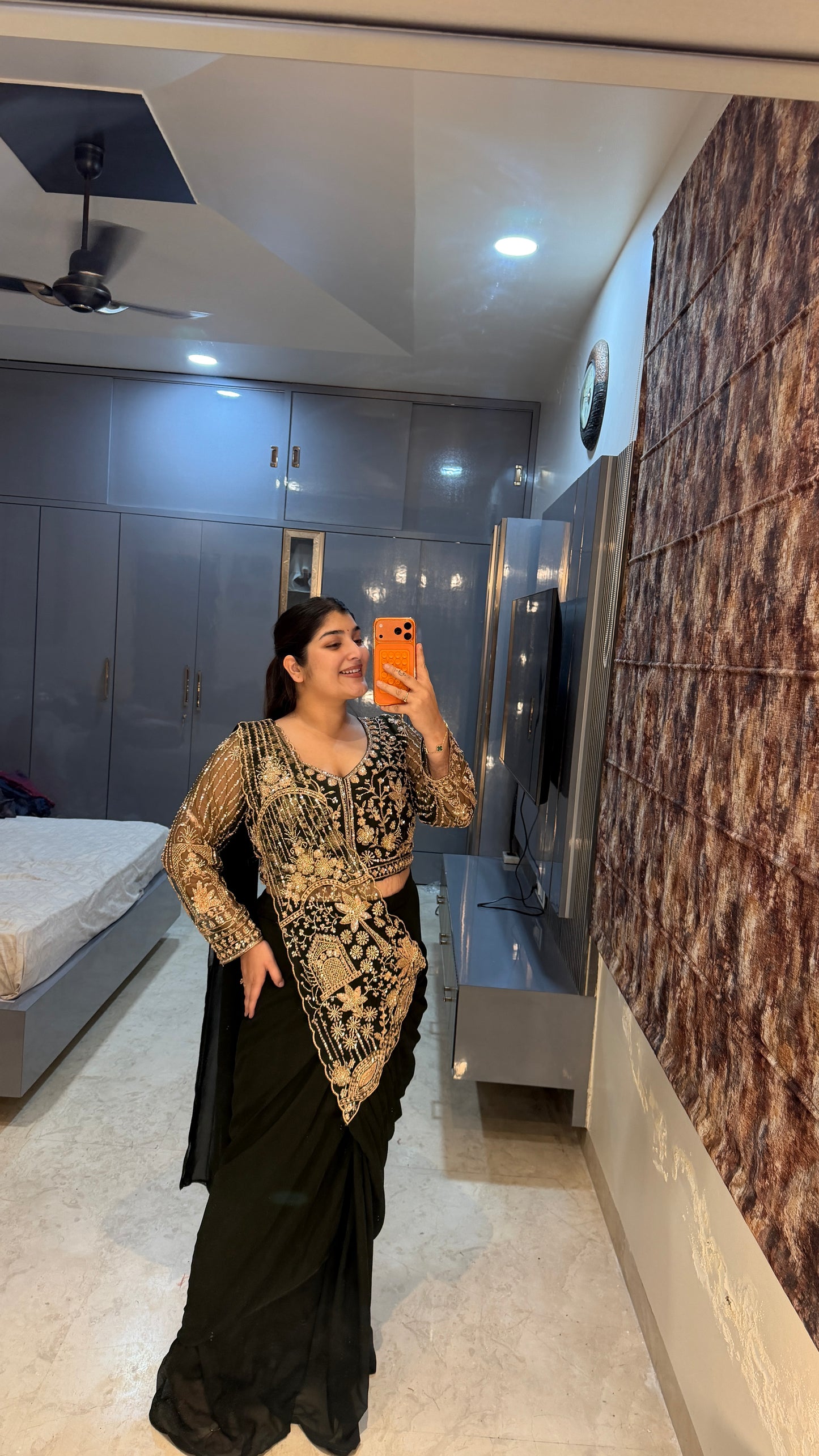 Tropical saree(bottle green)