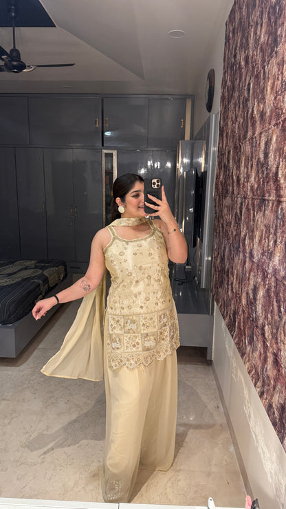 Sunehra plazo set