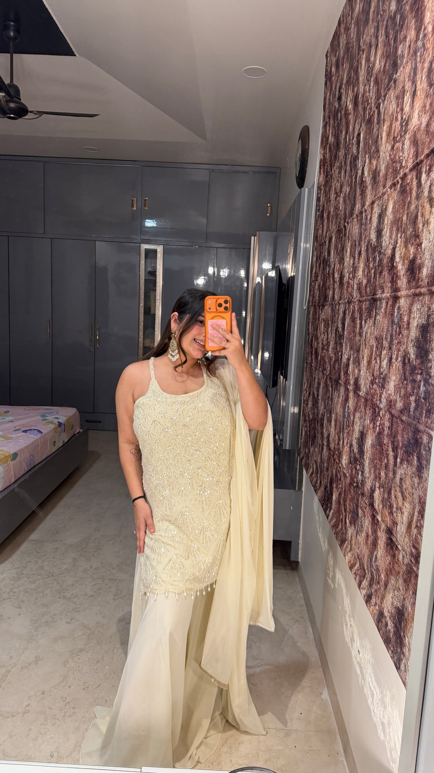 Zarina outfit