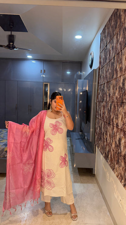 Emborided flower kurta