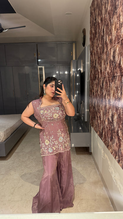 Soni outfit