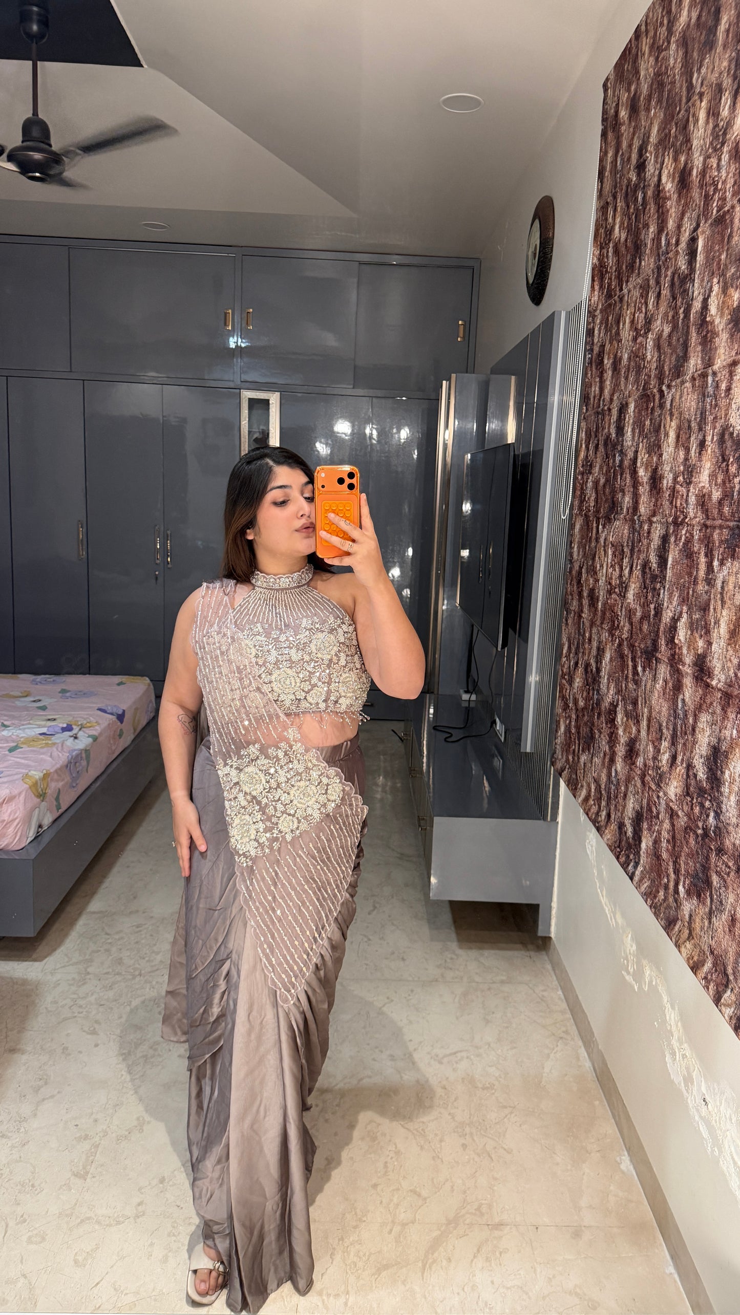 Shabnam saree
