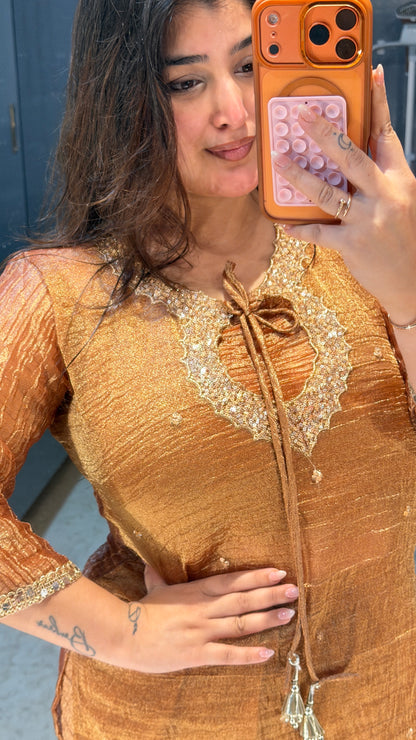 Zari circle neck set