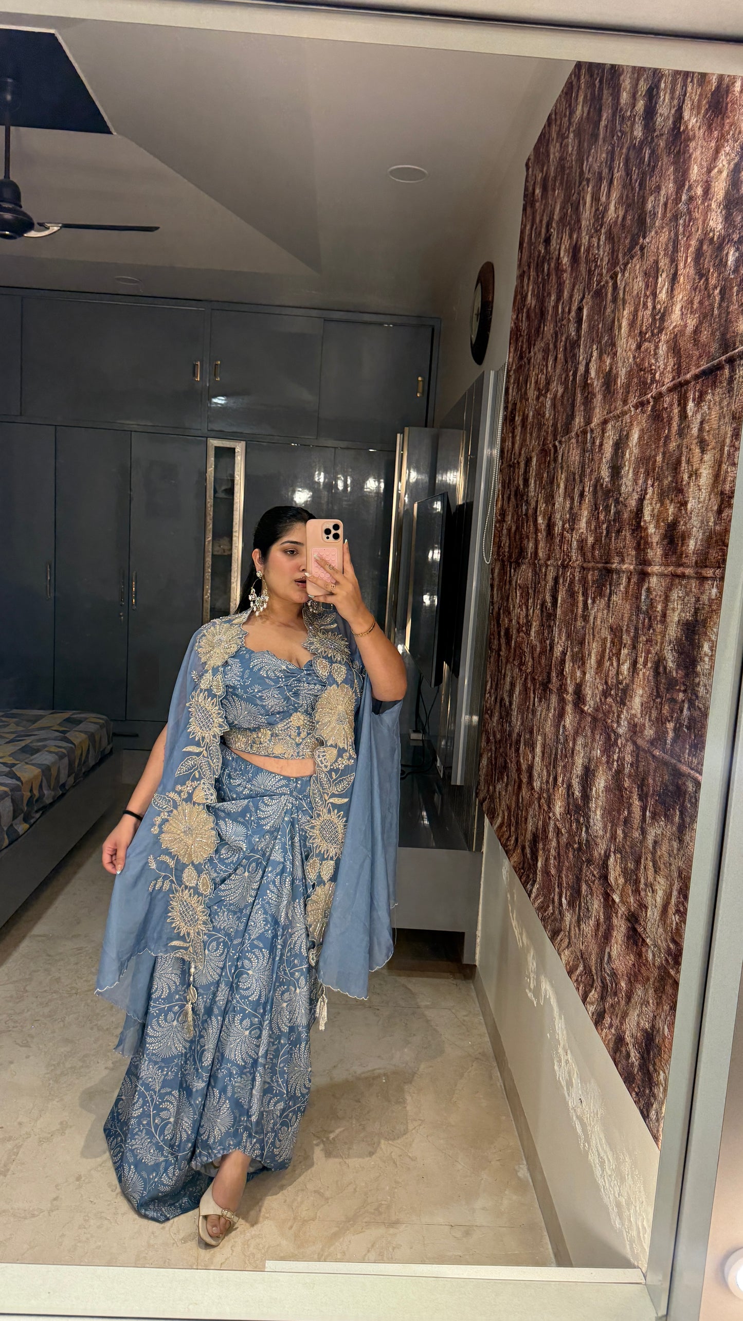 Printed shrug set