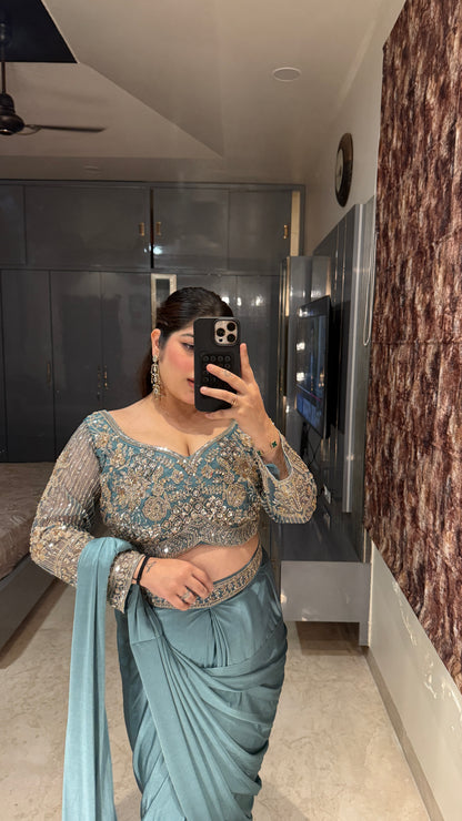 Sunehri saree